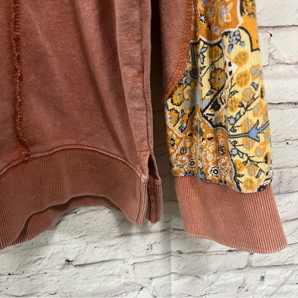 Easel Plus Size 2X Patchwork Hooded Sweatshirt Or… - image 6